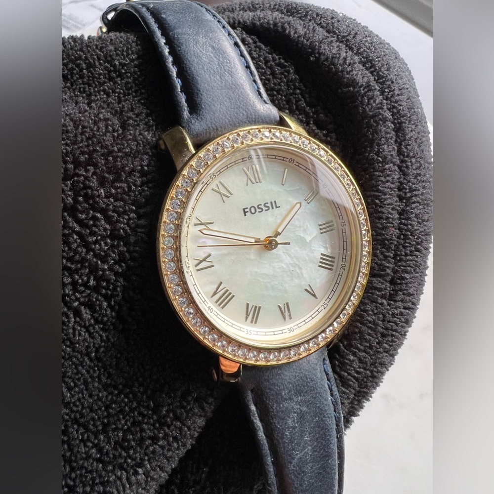 Fossil ES3191 Watch Womens Gold Color 38 mm Case Crystal Accents Mother of Pearl